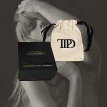 Carregar imagem no visualizador da galeria, Brincos TTPD