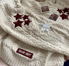 Carregar imagem no visualizador da galeria, Cardigan Red - worldheart
