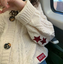 Carregar imagem no visualizador da galeria, Cardigan Red - worldheart
